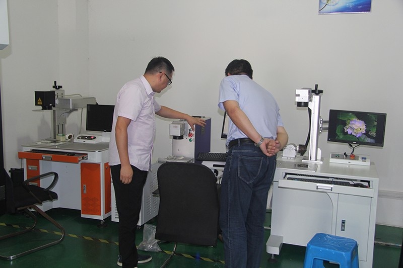 IMG_0869.JPG IMG_0869.JPG