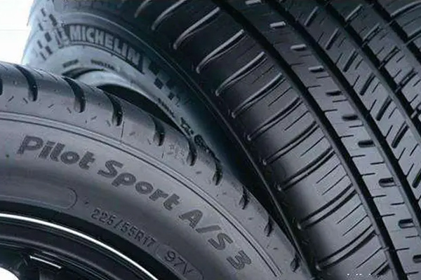 汽車橡膠輪胎打標(biāo)刻字設(shè)備—輪胎激光打標(biāo)機 汽車橡膠輪胎打標(biāo)刻字設(shè)備—輪胎激光打標(biāo)機