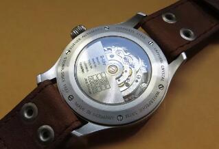 激光雕刻腕表 彰顯獨(dú)特魅力