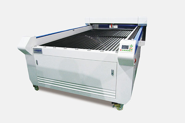 激光裁床價格，激光裁床多少錢？